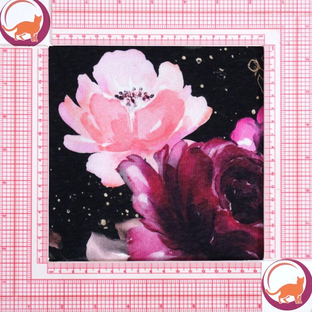 Sweat Stoff Rosenblüten pink schwarz - Glitzerpüppi